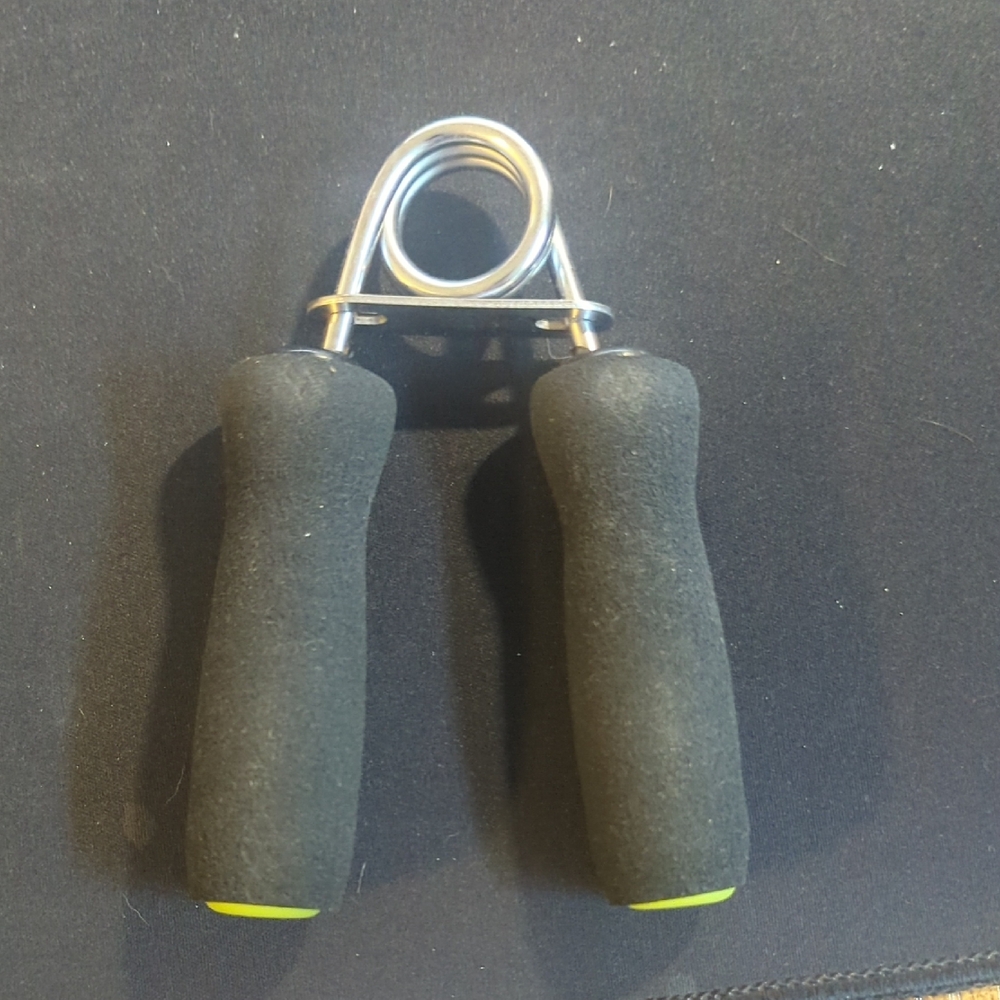 Black Hand Grip Strengthener